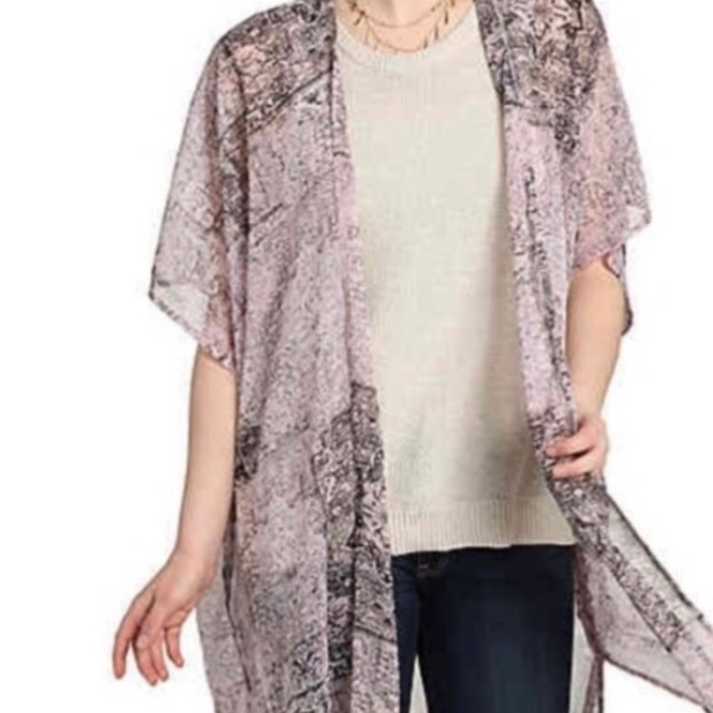 NWOT BCBG Kimono